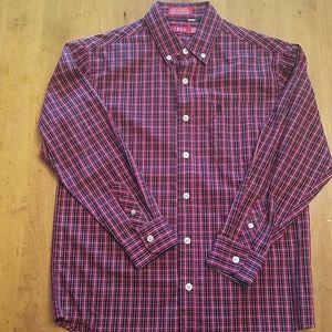 IZOD long sleeve shirt